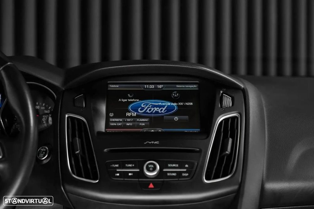 Ford Focus - 16