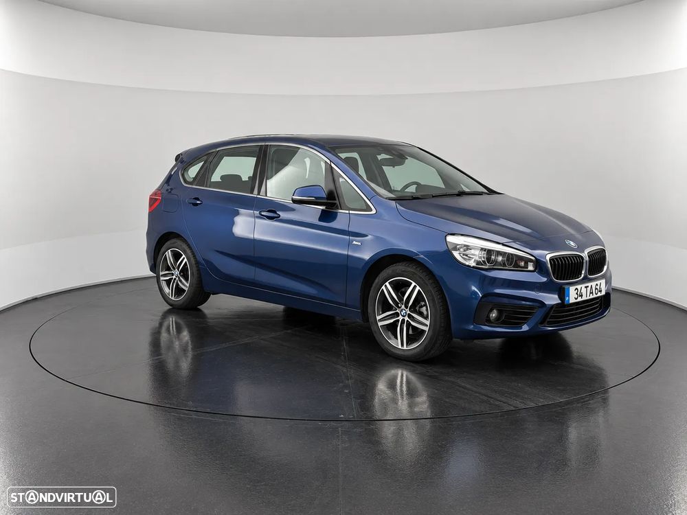 BMW 214 Active Tourer d Line Sport