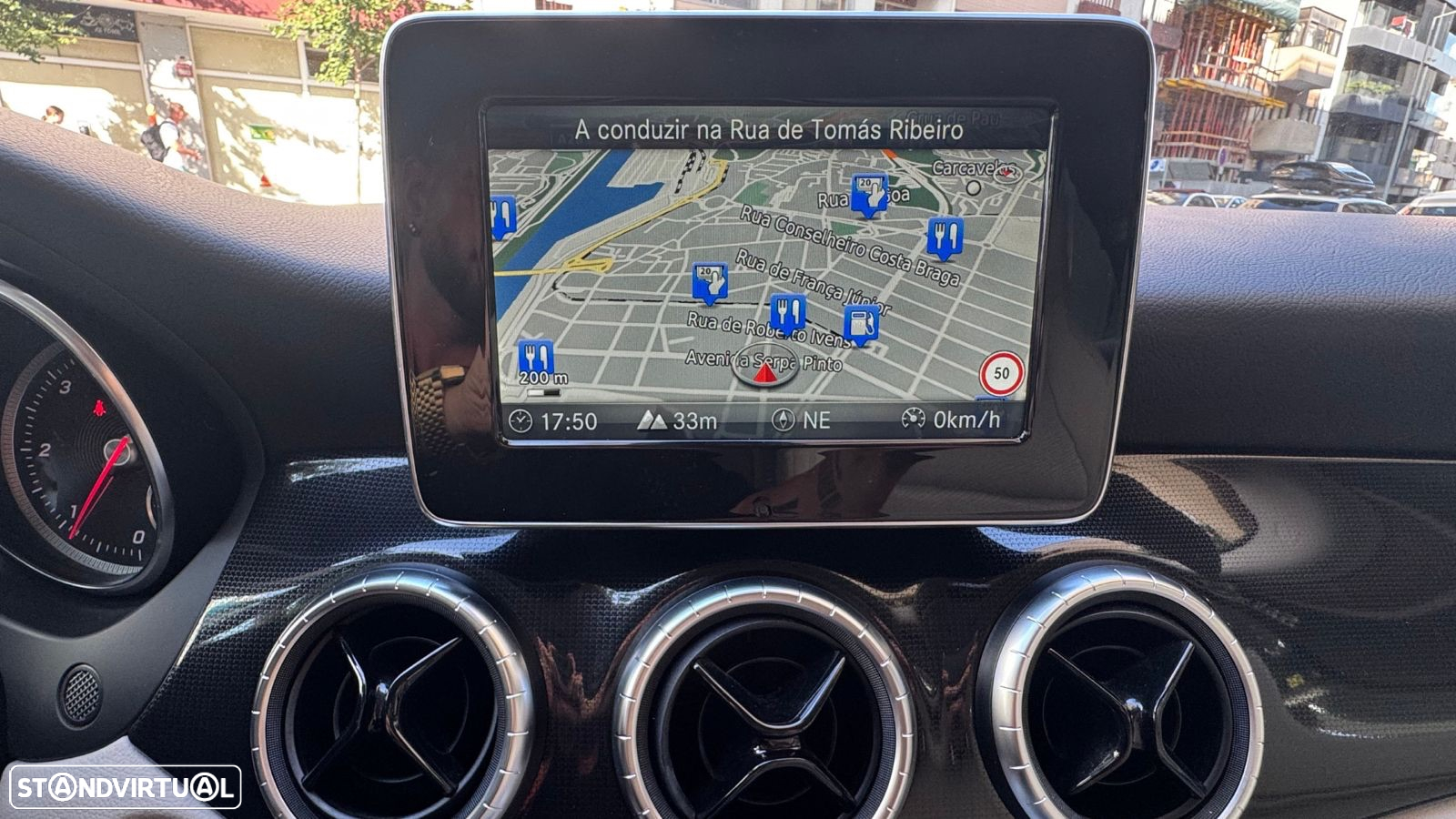 Mercedes-Benz CLA 220 - 18