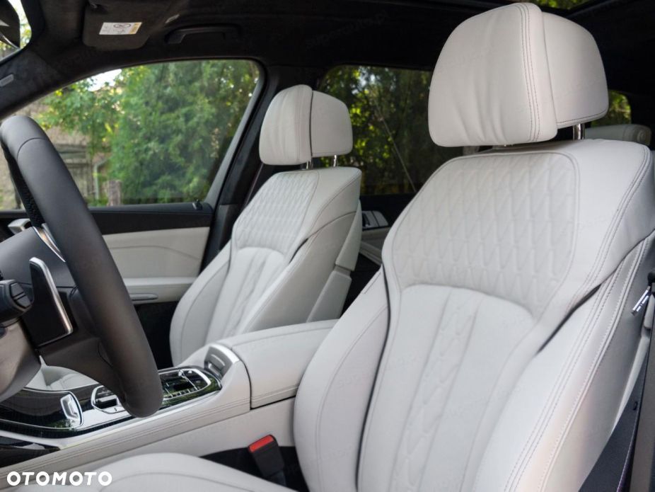 BMW X7 xDrive40i mHEV M Sport sport - 8