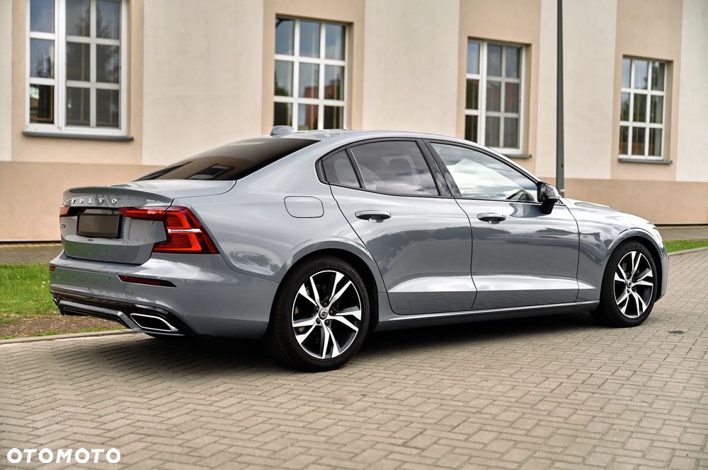 Volvo S60 T4 Geartronic RDesign - 19