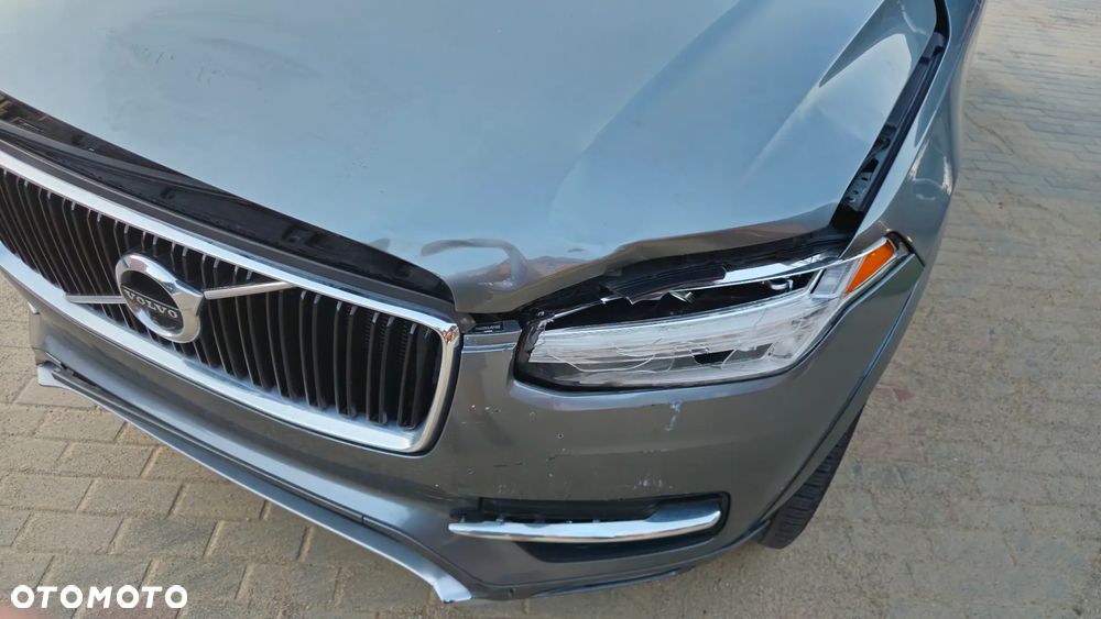 Volvo XC 90 T6 GPF AWD Momentum 7os - 8
