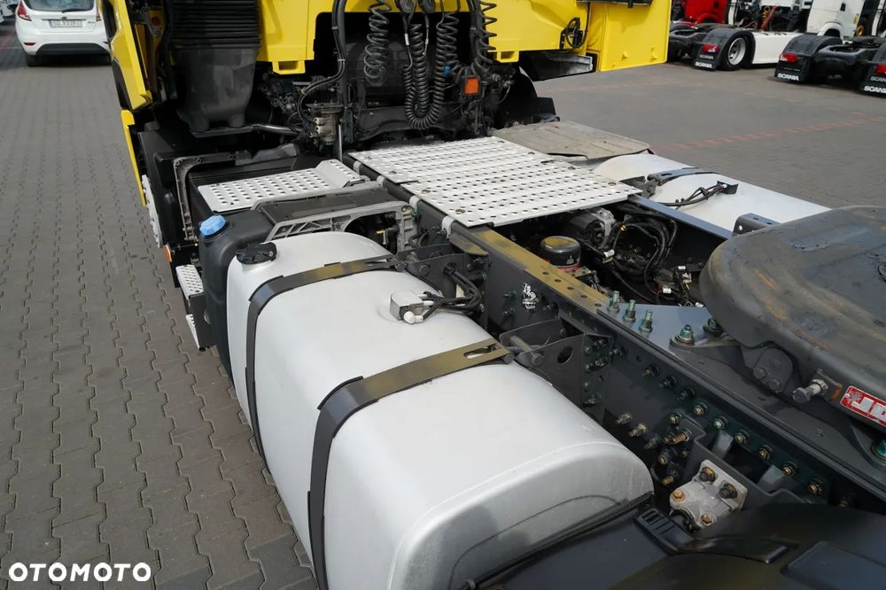 Renault T 440 / 13 LITROWY / RETARDER / KLIMA POSTOJOWA  /  ALUFELGI / SPROWADZONY / PO KONTRAKCIE SERWISOWYM - 14