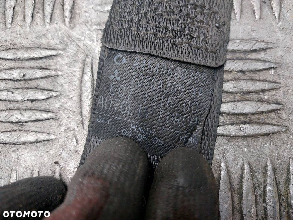 PAS BEZPIECZEŃSTWA LEWY PRZÓD MITSUBISHI COLT VI 7000A309 606844000 - 2