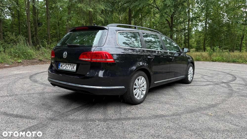 Volkswagen Passat - 6