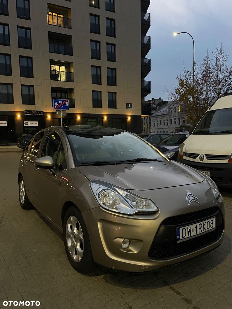 Citroen C3 2011 photo 3