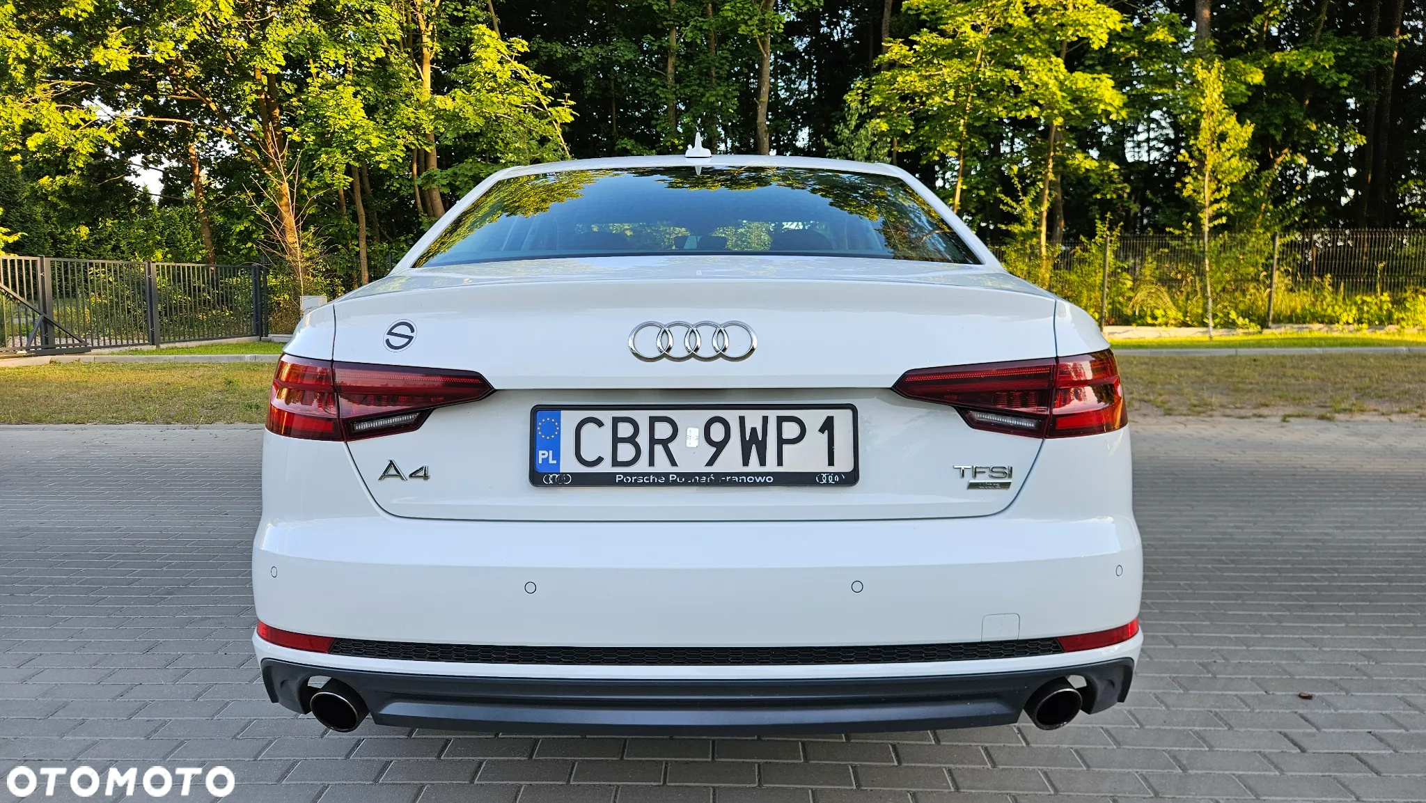 Audi A4 2.0 TFSI ultra S tronic - 11