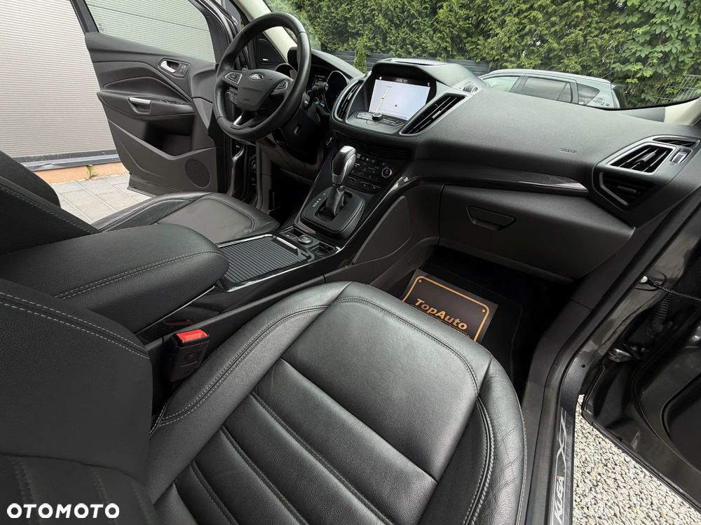 Ford Kuga 2.0 TDCi 2x4 Titanium - 15