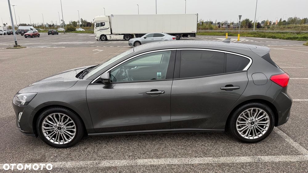 Ford Focus - 6