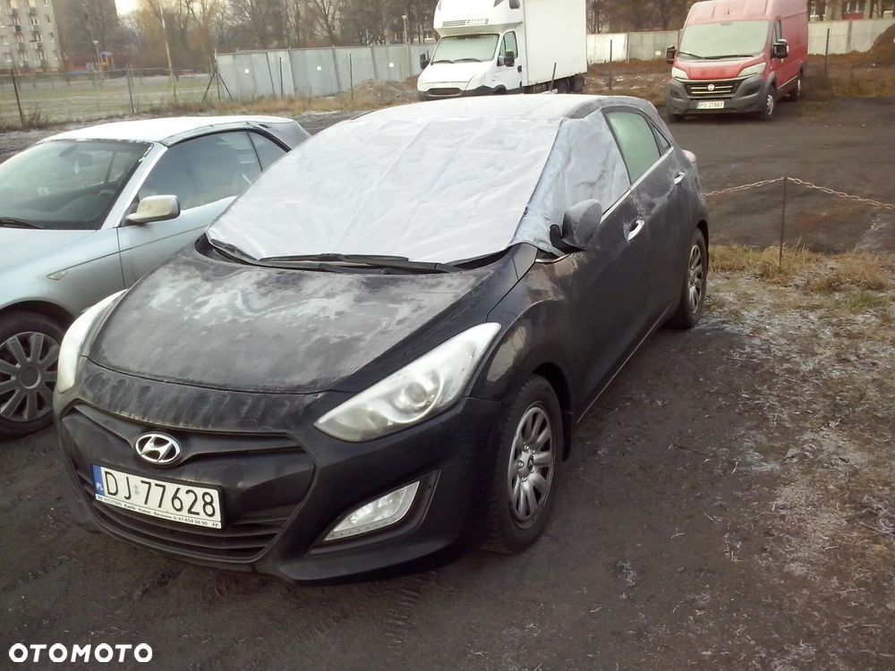 Hyundai i30 1.6 CRDi Premium - 12