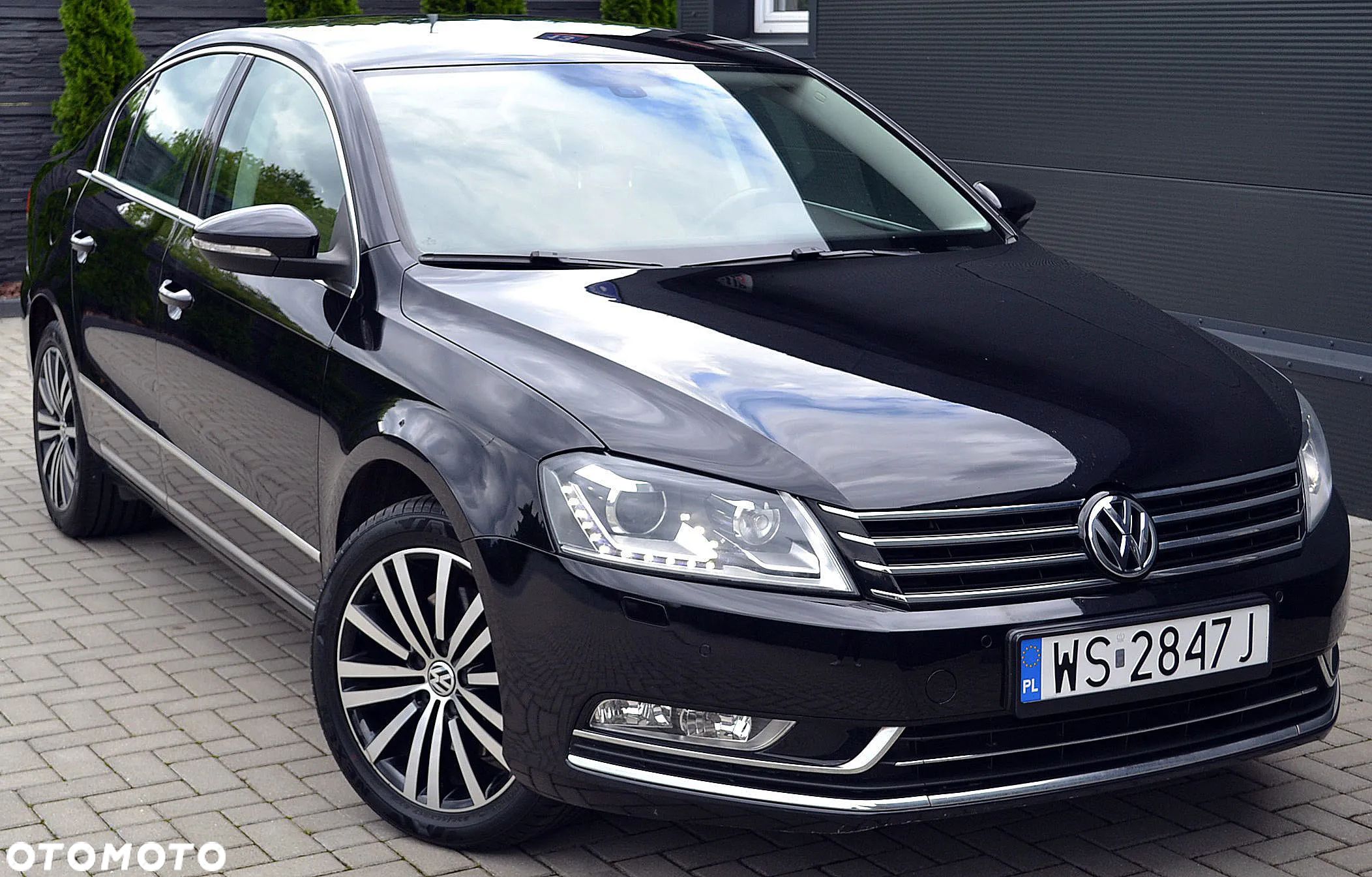 Volkswagen Passat 2.0 TDI DPF Comfortline DSG - 1