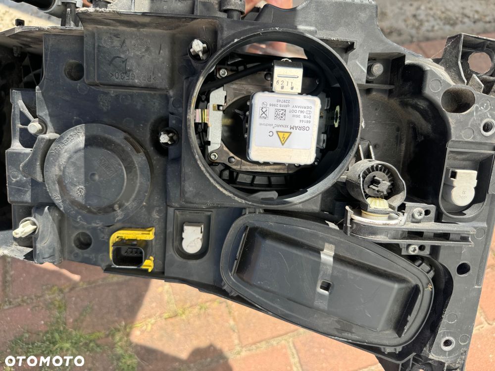 Lewa Lampa Renault Gama T KOMPLETNA - 3