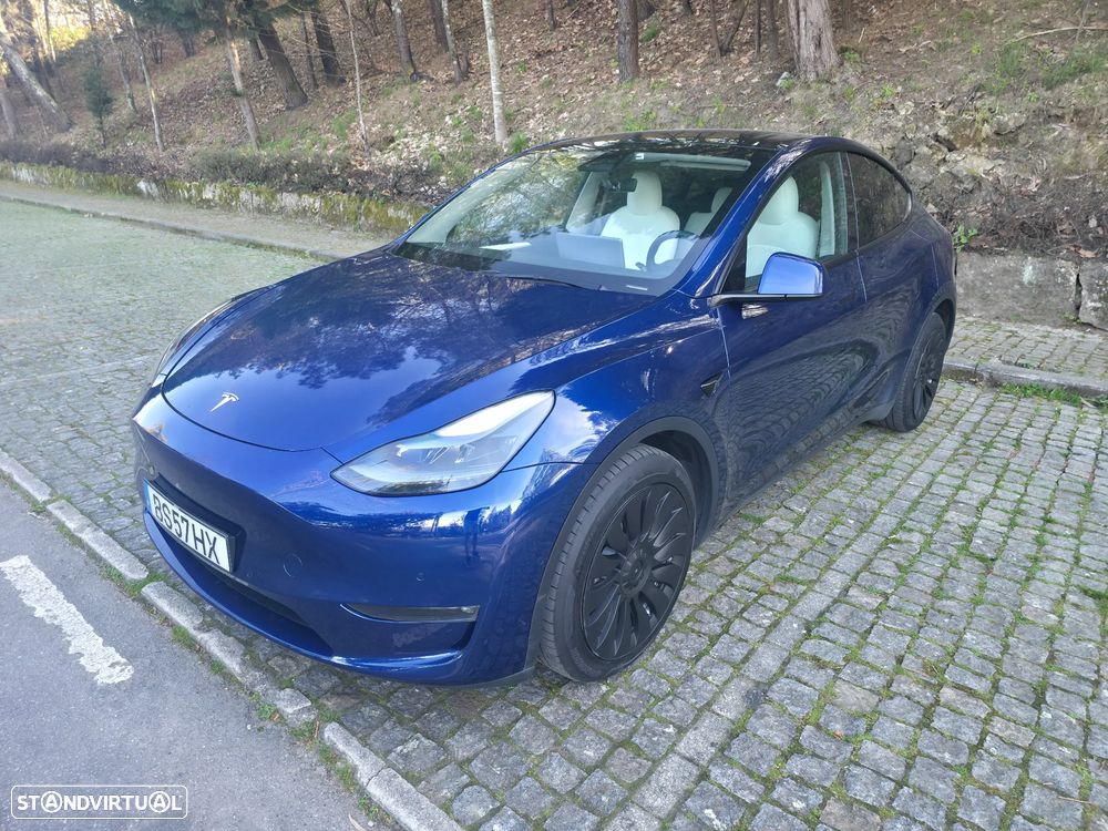 Tesla Model Y Long Range Dual Motor AWD - 1