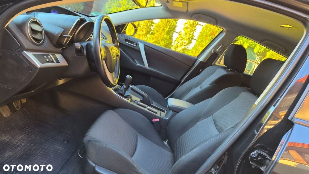 Mazda 3 - 17
