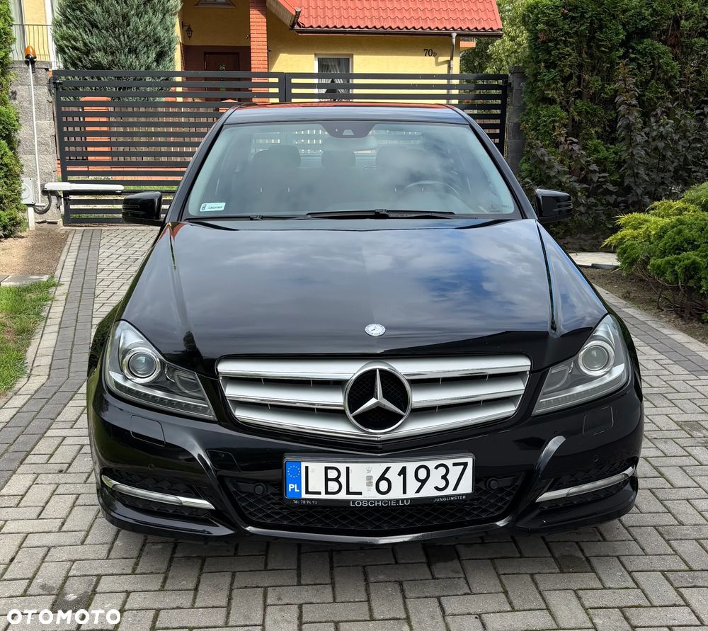 Mercedes-Benz Klasa C 180 CGI Automatik BlueEFFICIENCY Avantgarde - 20