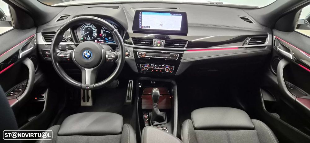 BMW X2 25 e xDrive Pack M - 38