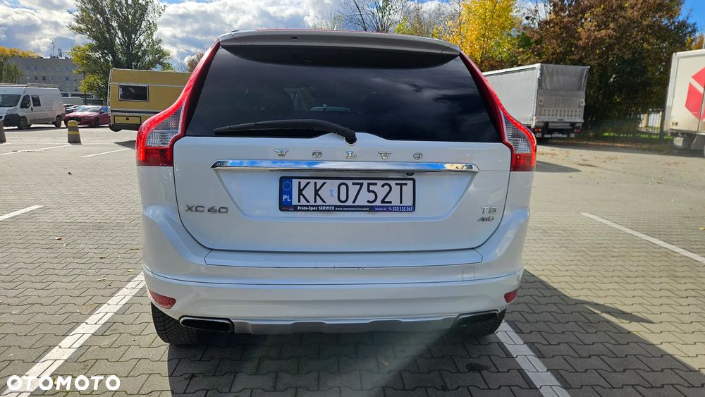 Volvo XC 60 T5 AWD Summum - 6