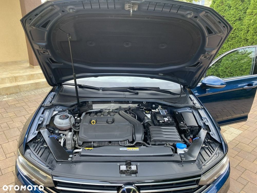 Volkswagen Passat - 40