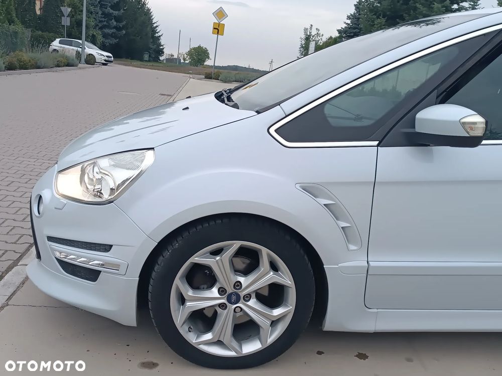 Ford S-Max - 30