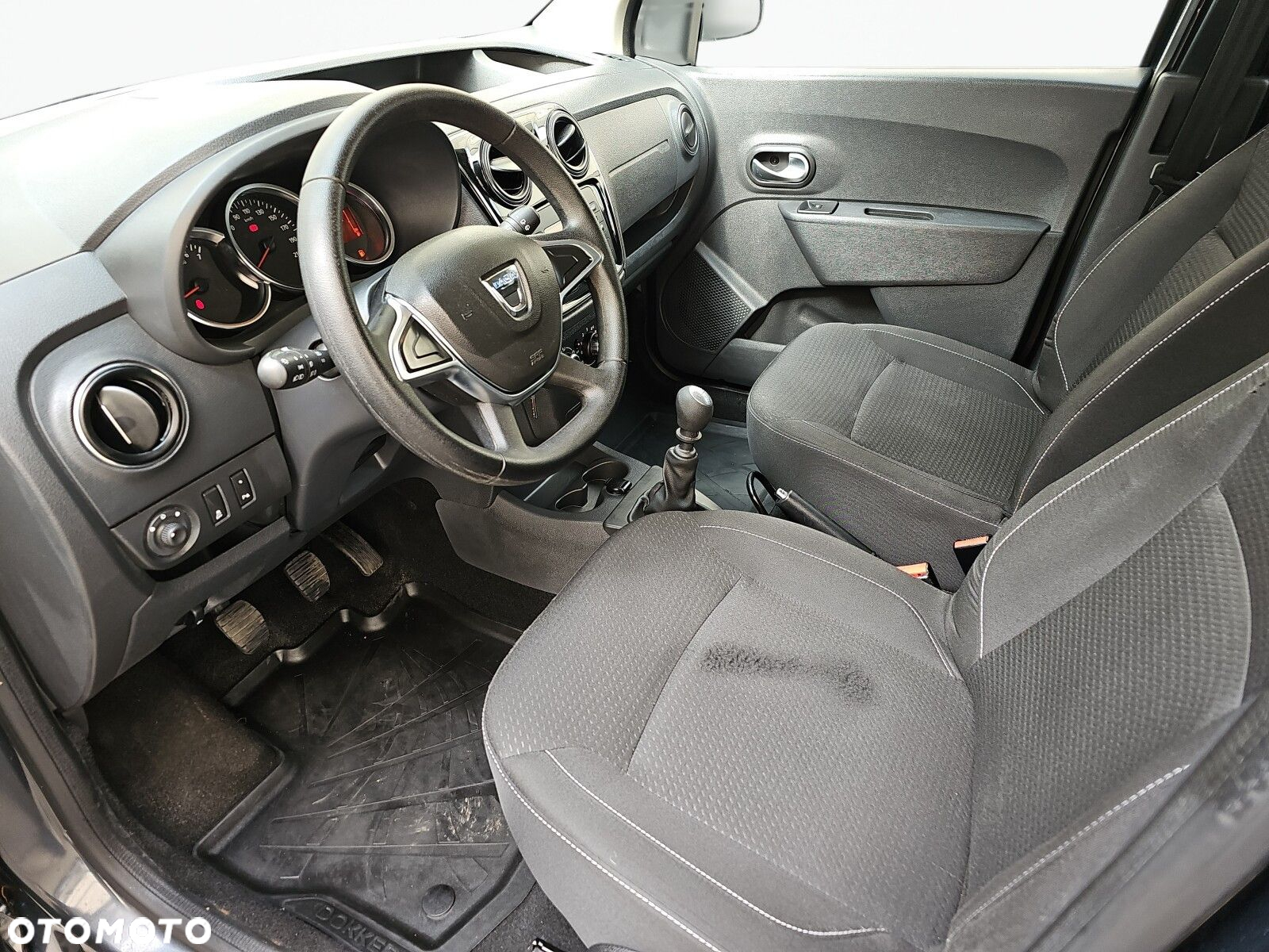 Dacia Dokker - 13