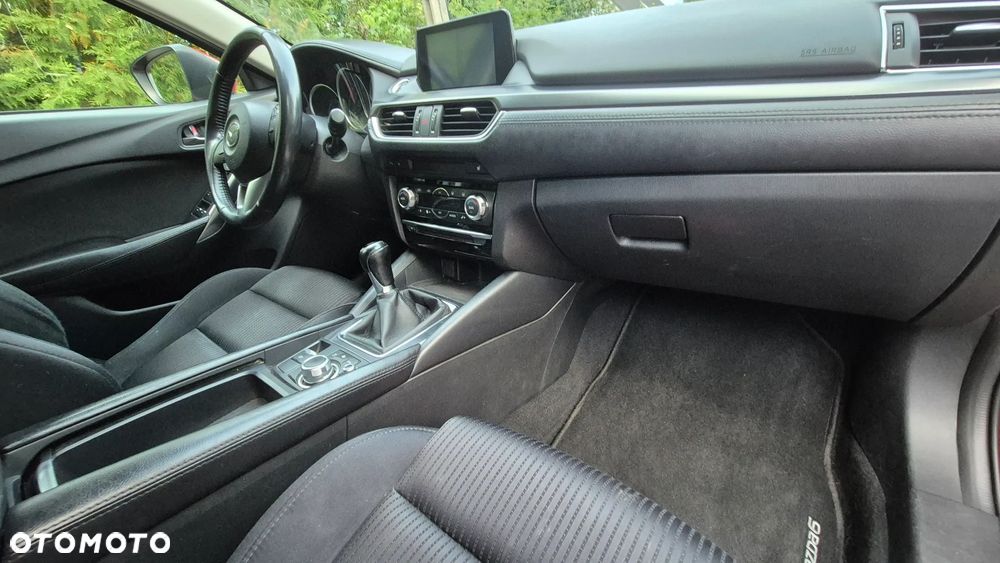 Mazda 6 - 17