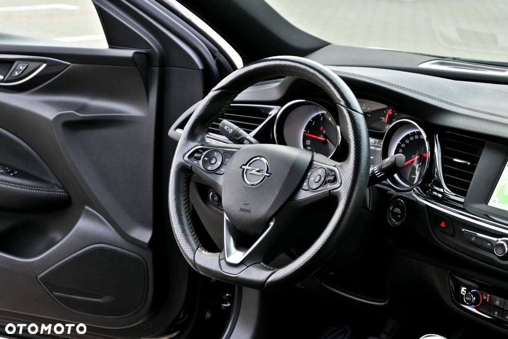 Opel Insignia 1.5 T Innovation S&S - 23