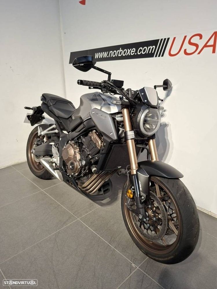 Honda CB 650R - 2