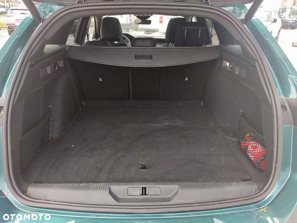 Peugeot 308 1.2 PureTech GT S&S EAT8 - 12
