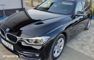 BMW Seria 3 320d xDrive Sport Line