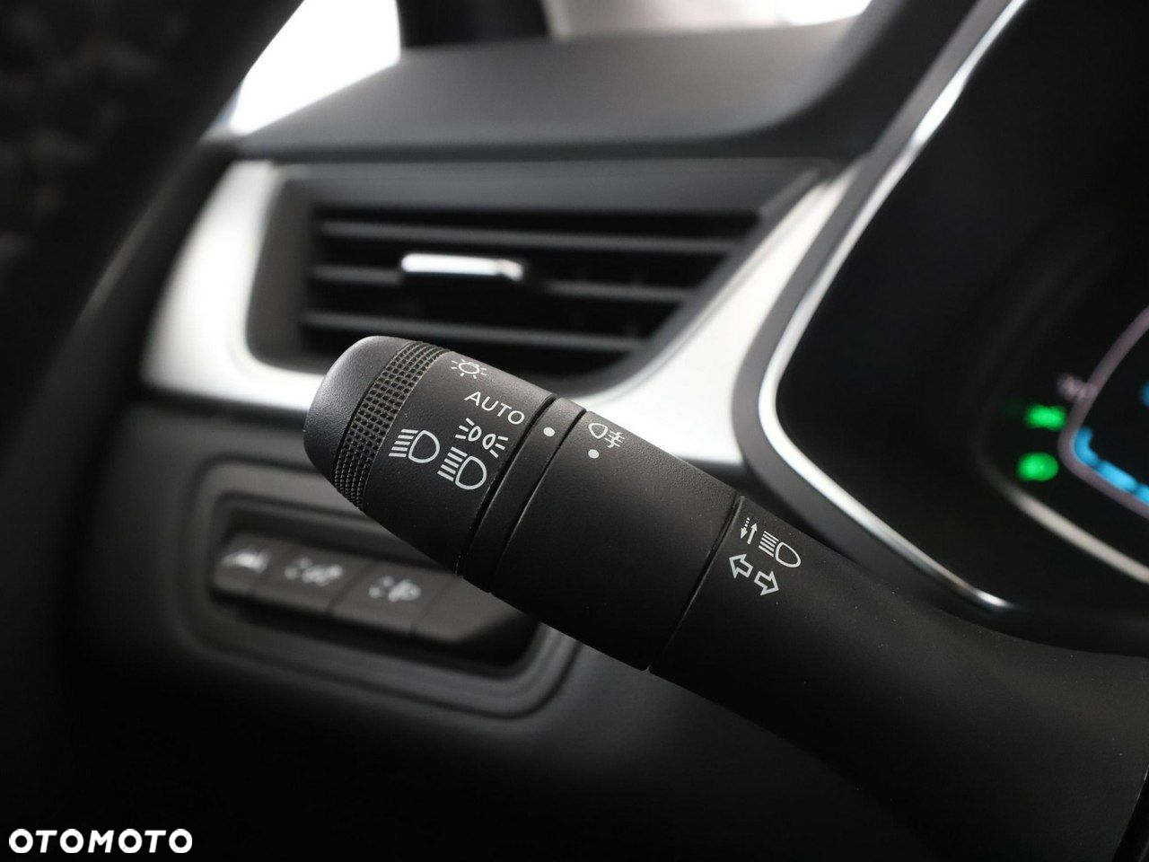 Renault Captur 1.6 E-TECH Full Hybrid 145 Intens - 35