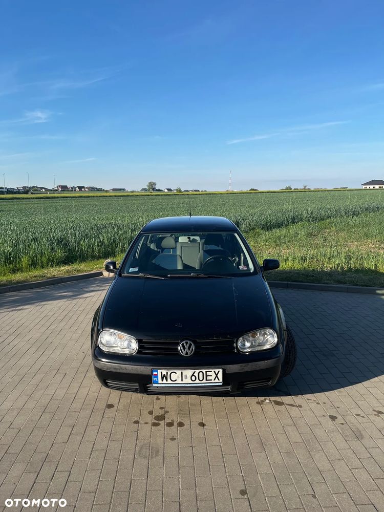 Volkswagen Golf 1.9 TDI Highline - 2
