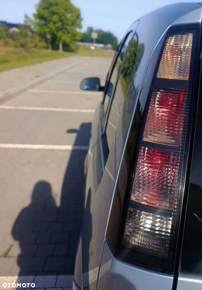 Opel Meriva - 19