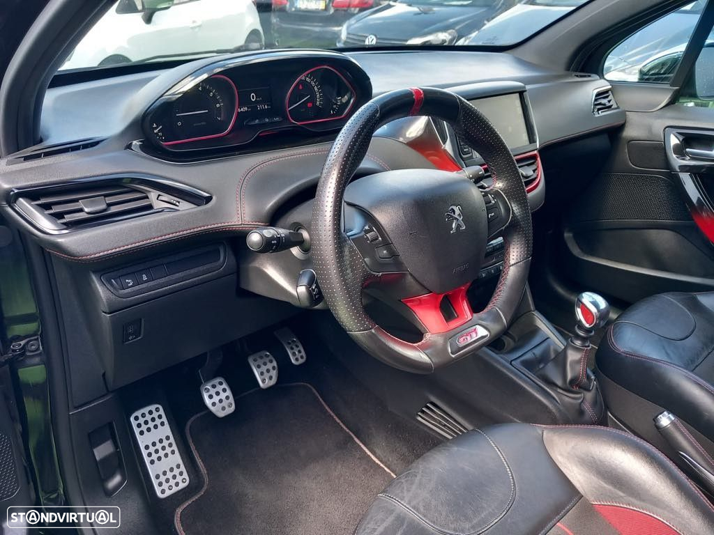 Peugeot 208 1.6 THP GTi - 8