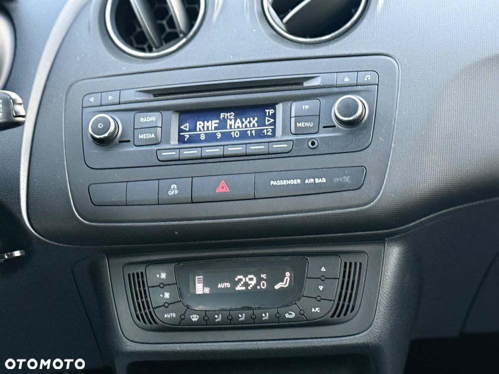 Seat Ibiza 1.2 12V Style Salsa - 6