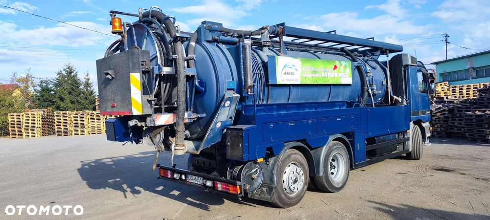 Mercedes-Benz ACTROS - 2