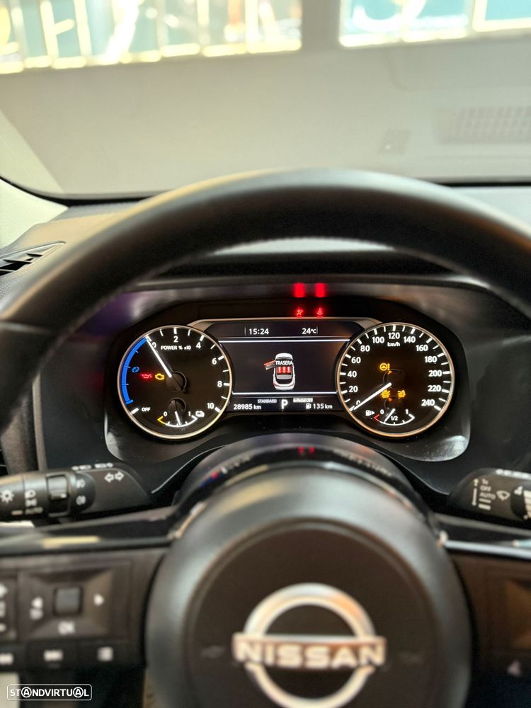 Nissan Qashqai +2 - 18