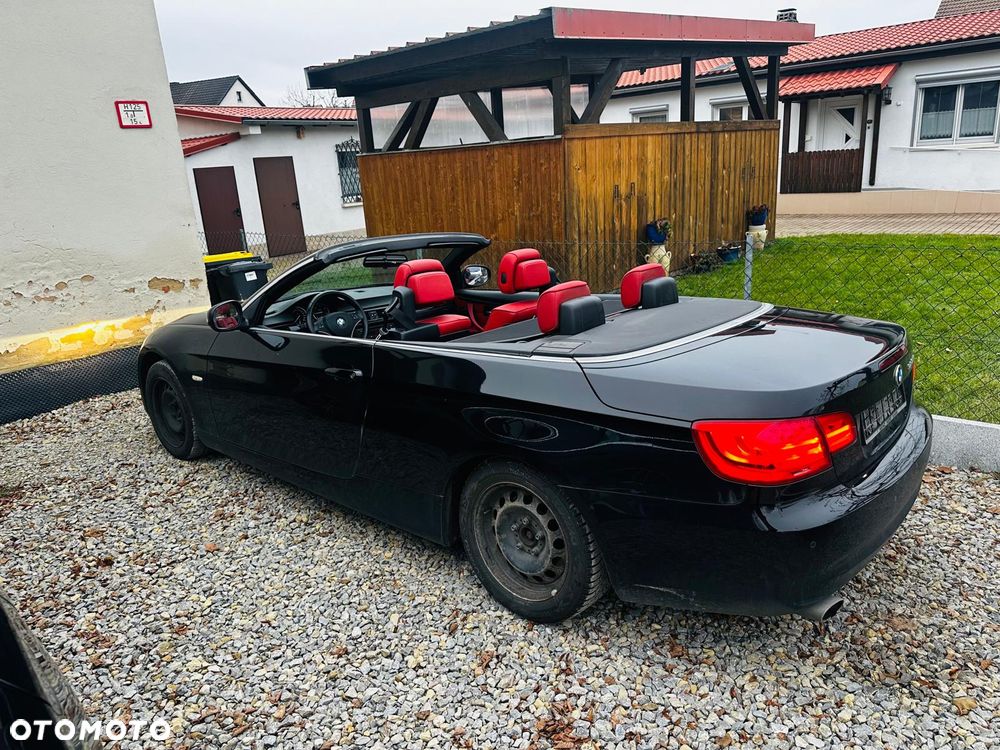 BMW Seria 3 320d Edition Exclusive - 24