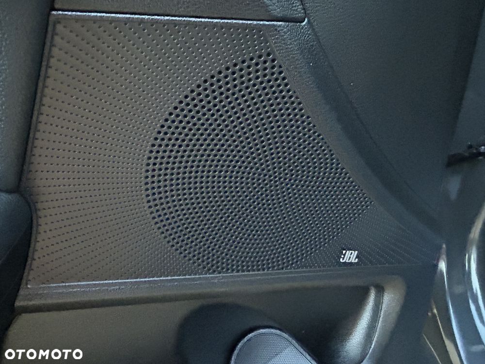Kia Ceed 1.4 T-GDI DCT OPF GT Line - 31