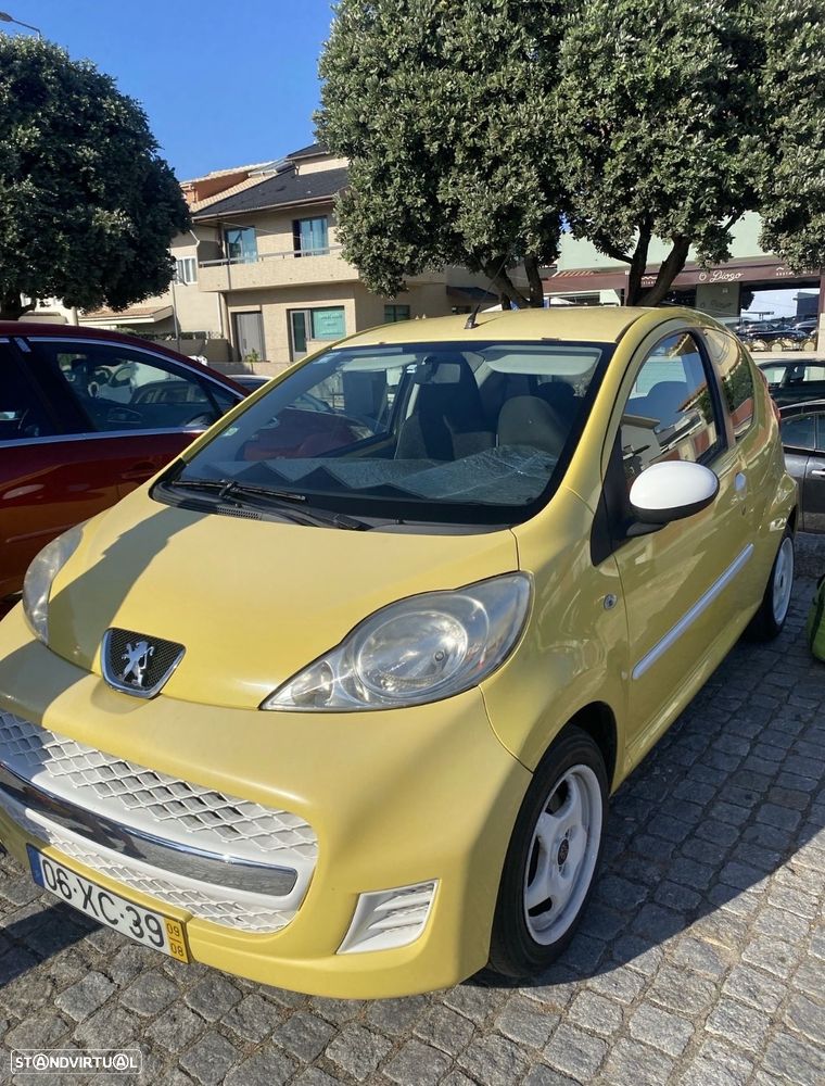Peugeot 107 1.0 Active - 1