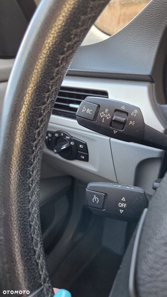 BMW Seria 3 - 16