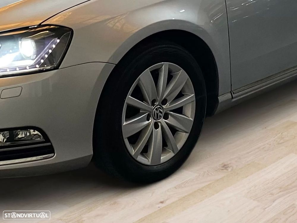 VW Passat Variant 1.6 TDI BlueMotion Comfortline - 6