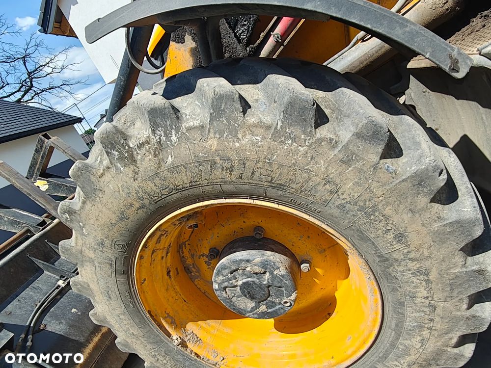 JCB 4CX Eco - 23