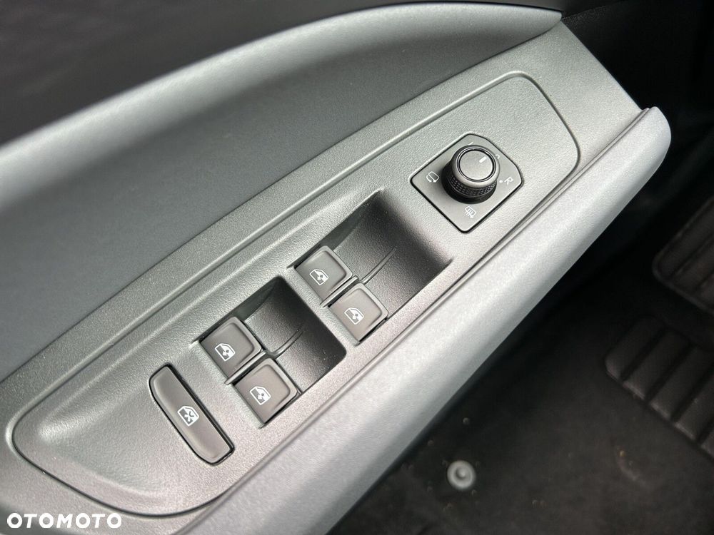 Cupra Raval 52kWh Dynamic - 27