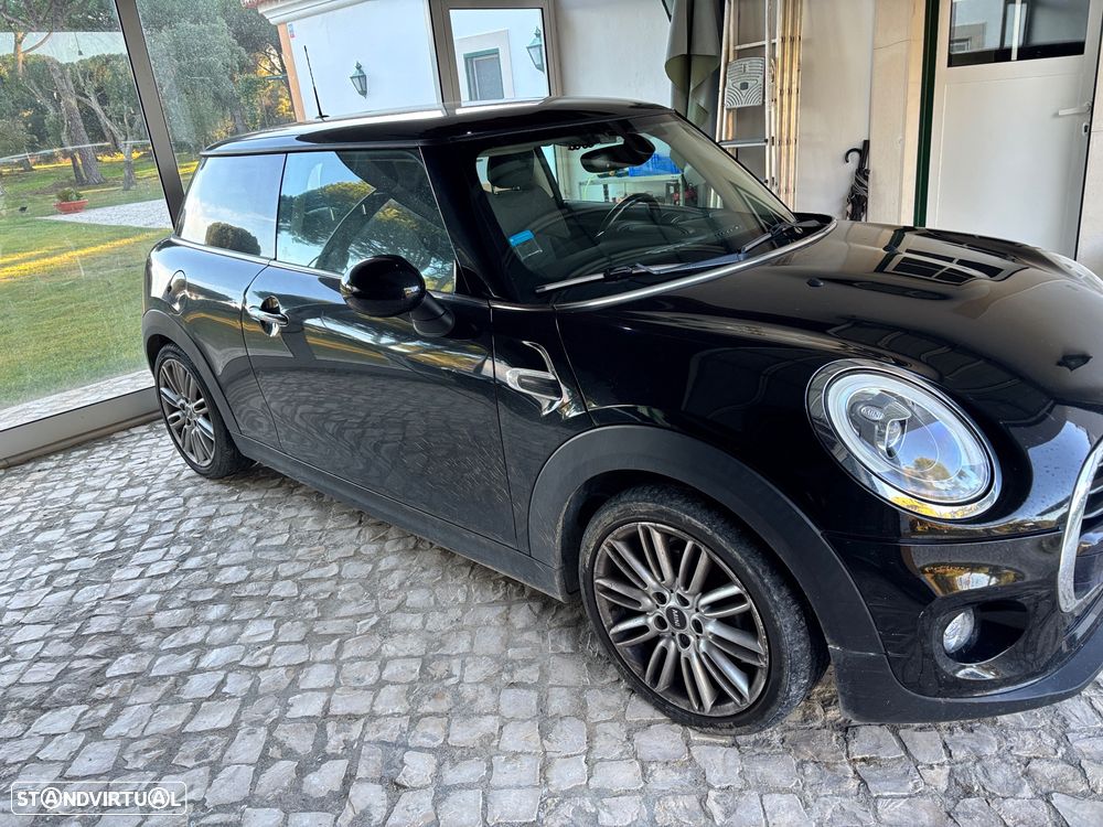 MINI 3 Portas Cooper D Auto - 3