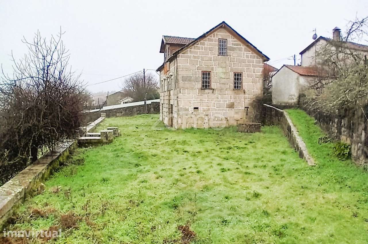 Moradia Tradicional em Pedra | Terreno 1746 m² | Castro Daire - Grande imagem: 3/20
