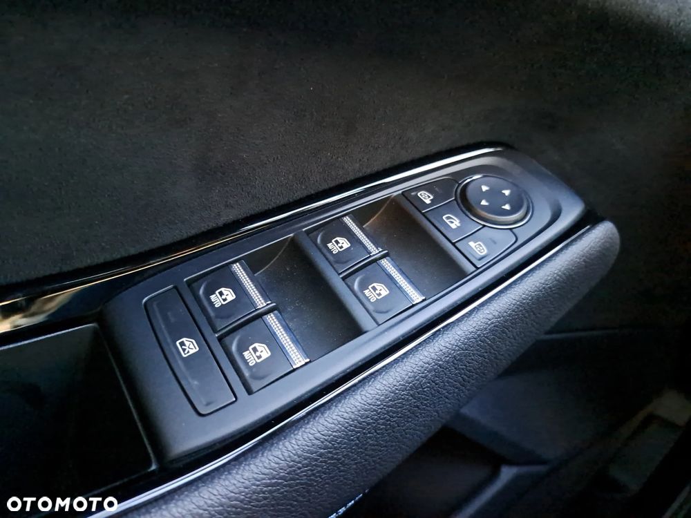 Renault Austral 1.2 E-Tech Full Hybrid 200 Iconic esprit Alpine MMT - 18