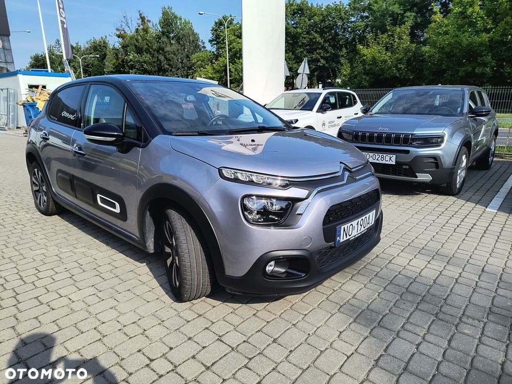 Citroën C3 1.2 PureTech Shine - 3