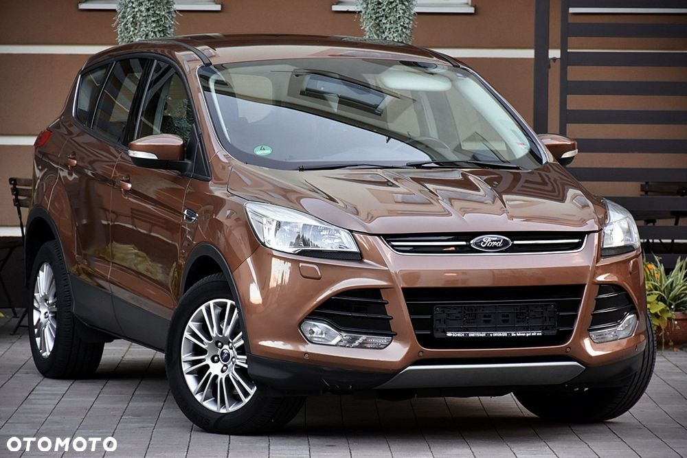 Ford Kuga 2.0 TDCi 2x4 Titanium - 1