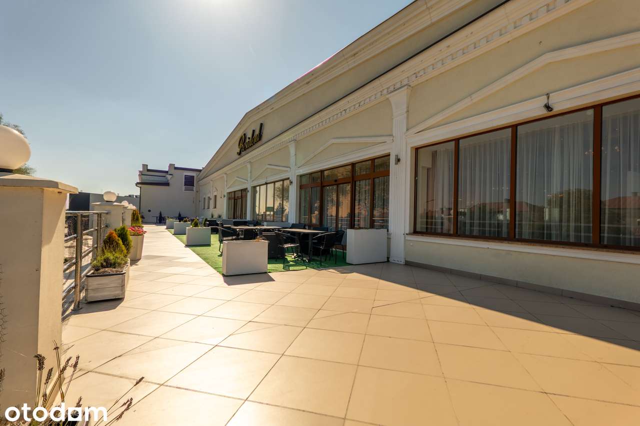 Obiekt hotelowo-restauracyjny z marketem i piekarnią i klubem w Kocku - Pełny obrazek: 3/18