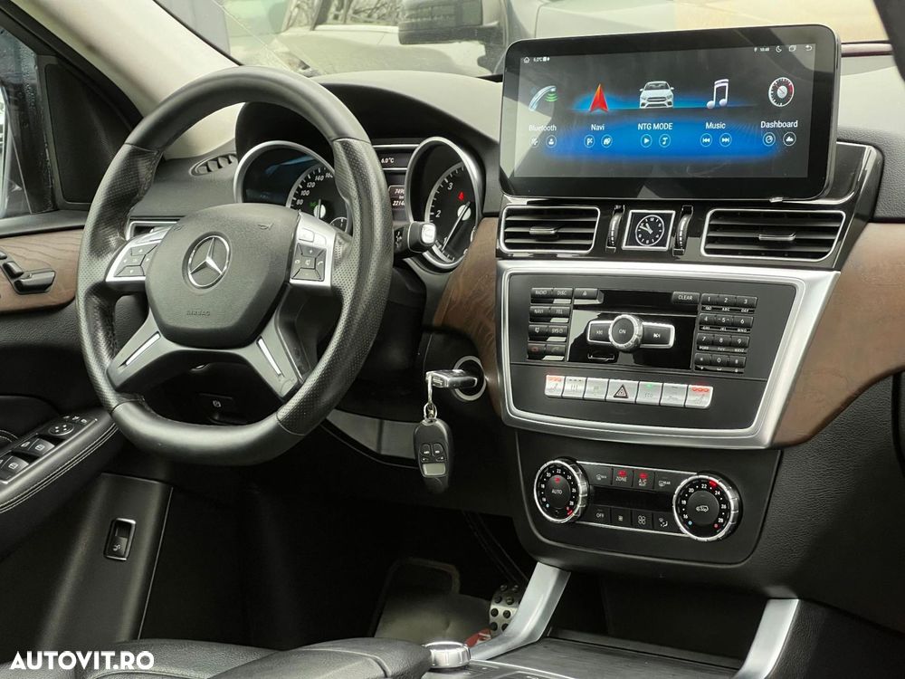 Mercedes-Benz ML - 8